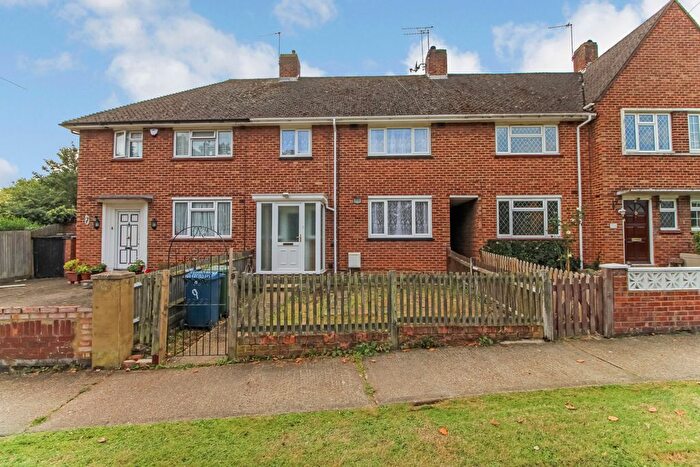 4 Bedroom Terraced House To Rent In Sitwell Grove, Stanmore, HA7
