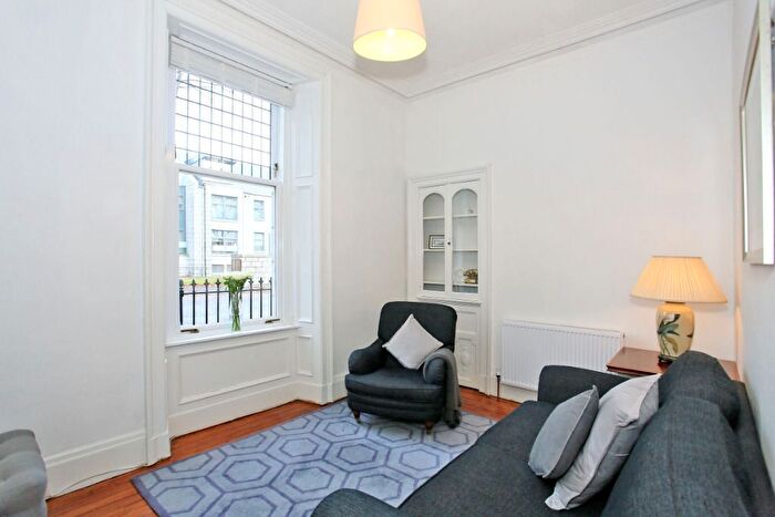 1 Bedroom Flat To Rent In Polmuir Road, Ferryhill, Aberdeen, AB11