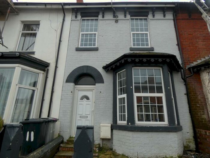 3 Bedroom Terraced House To Rent In Peter Street, Blackpool, FY1