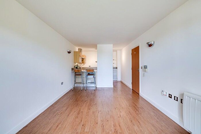 2 Bedroom Apartment For Sale In Wharton Court, Chester, CH2