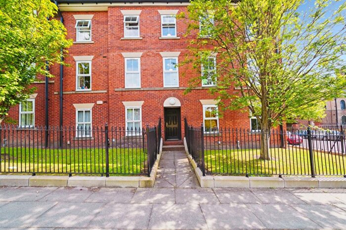 2 Bedroom Flat For Sale In Upper Parliament Street, Liverpool, Merseyside, L8