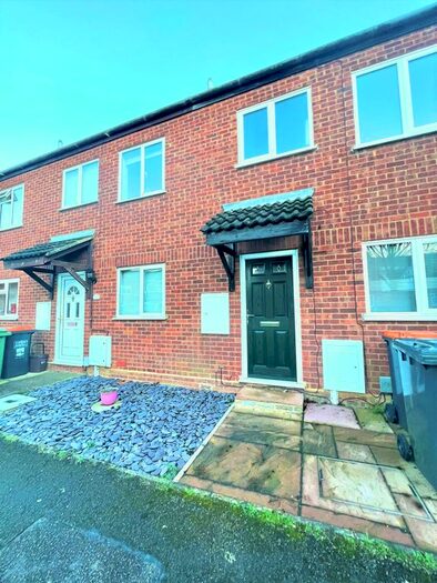 2 Bedroom Terraced House To Rent In Hornbeam Close, Leighton Buzzard LU7