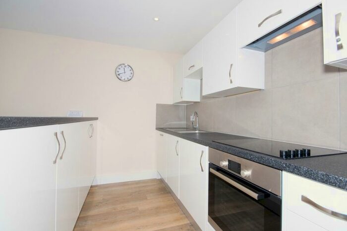 2 Bedroom Apartment To Rent In Stert Street, Abingdon, OX14