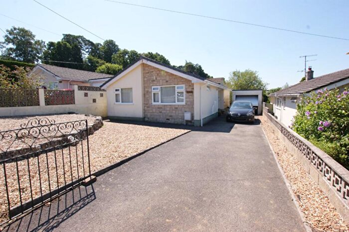 3 Bedroom Bungalow For Sale In Oakdene, Haywards Lane, Corfe Mullen, Dorset, BH21