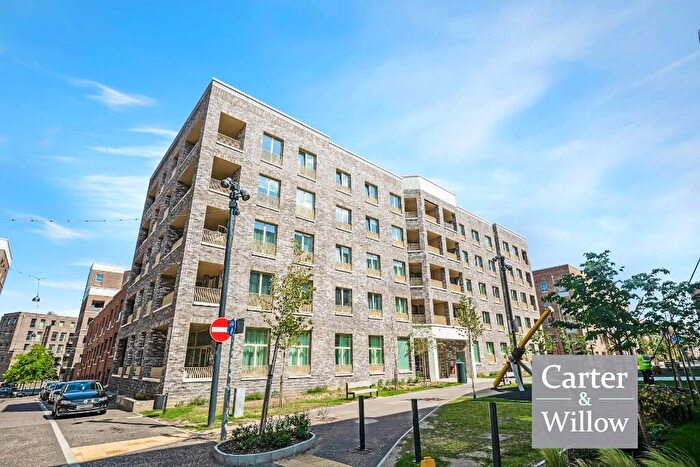 1 Bedroom Flat For Sale In Woolcott Apartments, Frogley Park, Barking, IG11