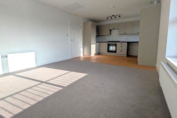1 Bedroom Flat To Rent In Leigh Road Eastleigh Unfurnished, SO50
