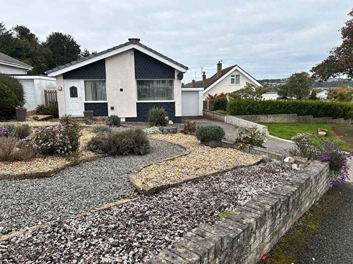 2 Bedroom Detached Bungalow For Sale In Marlborough Drive, Rhos On Sea, LL28