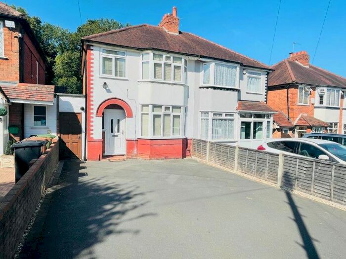 3 Bedroom Semi-Detached House To Rent In Acheson Road, Shirley, Solihull, B90