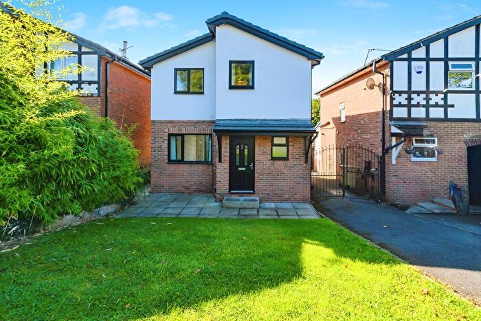 3 Bedroom Detached House For Sale In Ashworth Lane, Bolton, BL1