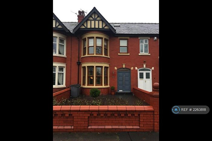 2 Bedroom Maisonette To Rent In West Park Drive, Blackpool, FY3