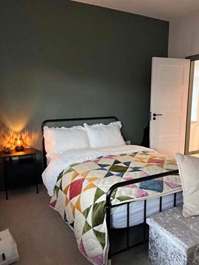 1 Bedroom House To Rent In Carlisle Street, Cardiff, CF24