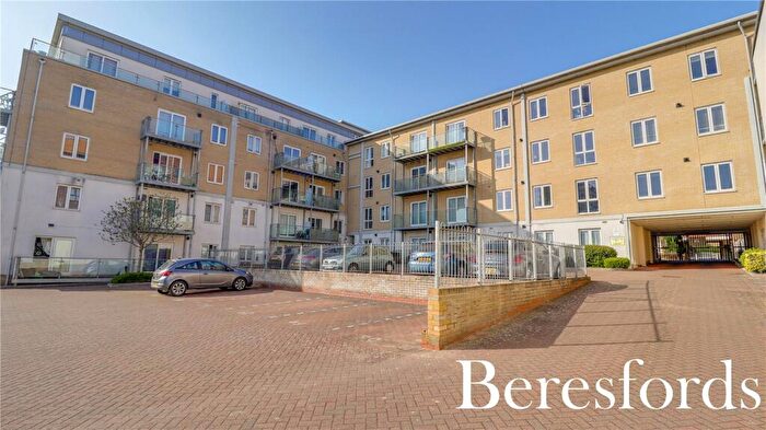 2 Bedroom Apartment For Sale In St. James Road, Brentwood, CM14