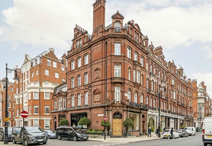 1 Bedroom Flat To Rent In South Audley Street, Mayfair, W1K