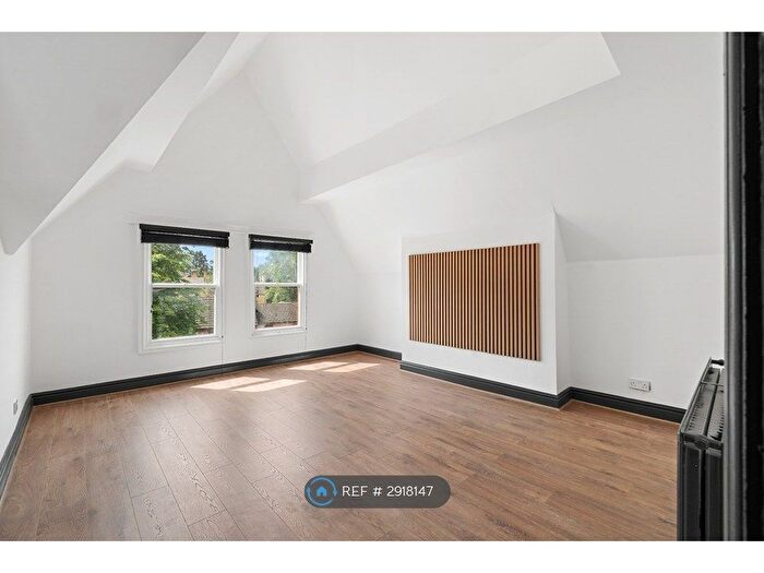 3 Bedroom Flat To Rent In Ullet Road, Liverpool, L17