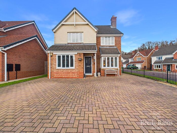 4 Bedroom Detached House For Sale In Carwardine Close, Newton Aycliffe, Durham, DL5