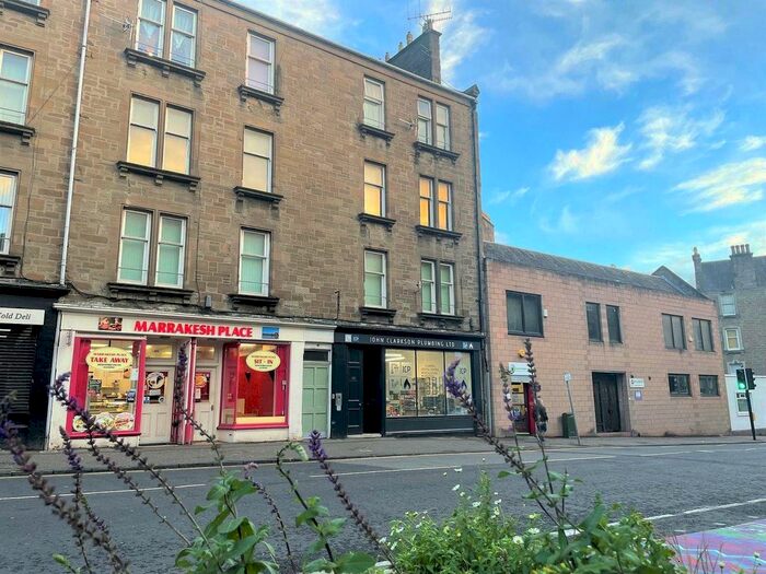 2 Bedroom Flat To Rent In Albert Street, Dundee, DD4