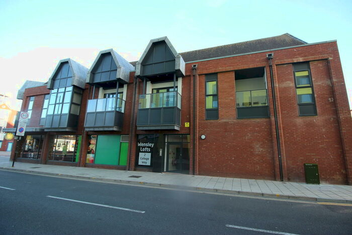 2 Bedroom Apartment To Rent In College Way, Southend-on-Sea, SS1