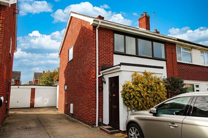 3 Bedroom Semi Detached House For Sale In Springfield Road, Sawston, CB22