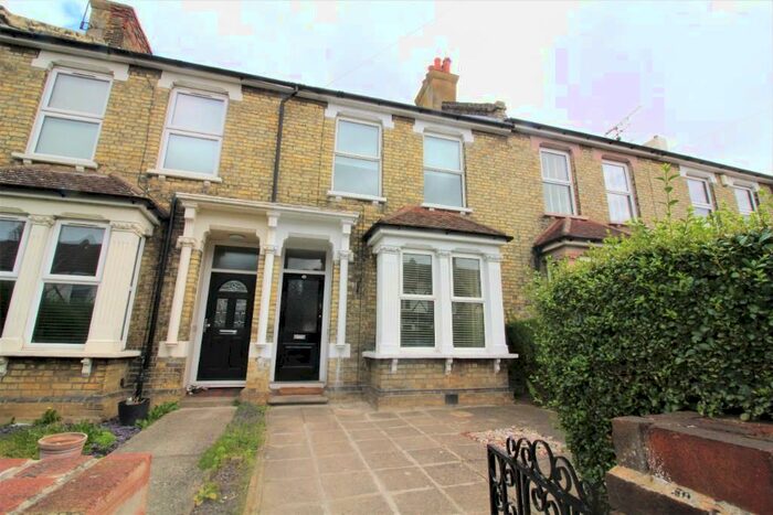 3 Bedroom Terraced House To Rent In Singlewell Road, Gravesend, Kent, DA11