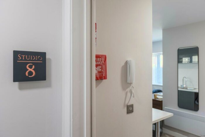 Studio To Rent In - Park Lane, Sunderland, SR1