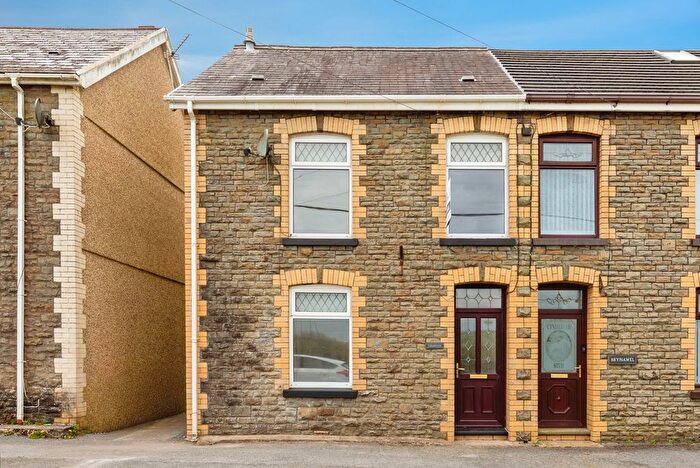 4 Bedroom Semi Detached House For Sale In Five Roads, Llanelli, Carmarthenshire, SA15