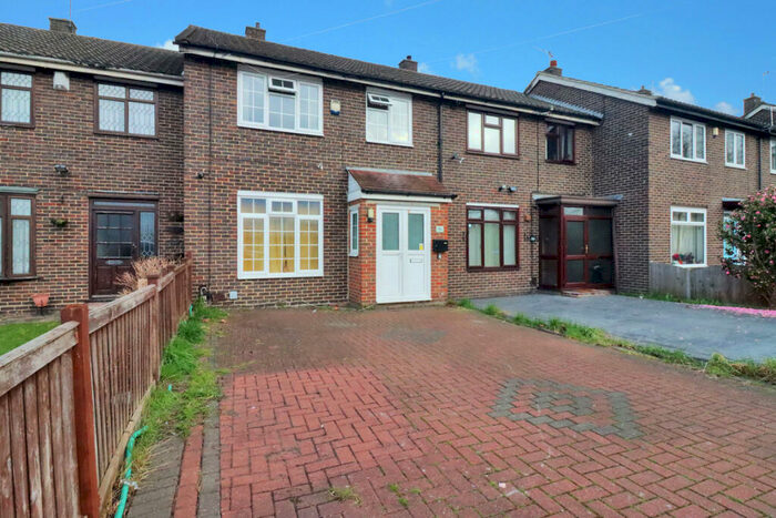 3 Bedroom Terraced House To Rent In Church Manorway, London, SE2