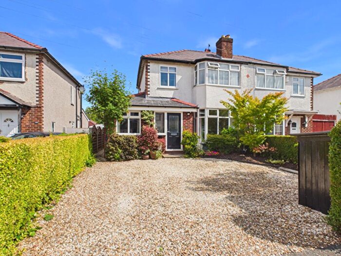 3 Bedroom Semi-Detached House For Sale In Oakfield Drive, Upton, CH2