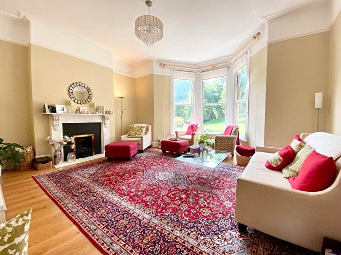 4 Bedroom Terraced House To Rent In Clifton, Charlotte Street South, BS1