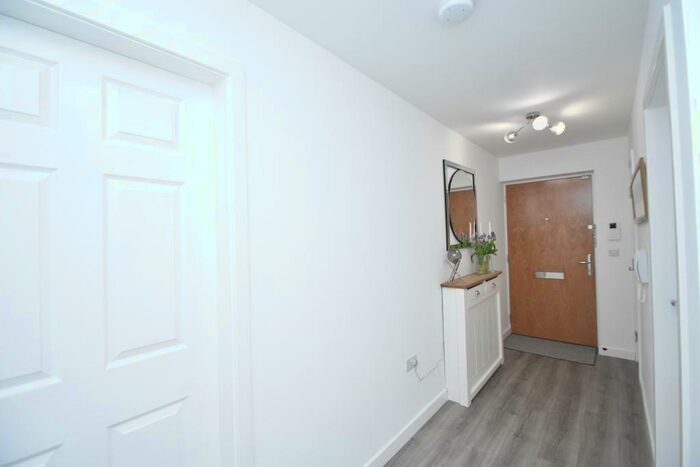 1 Bedroom Flat For Sale In Gresham Drive, Kirkintilloch, G66