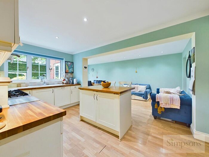 5 Bedroom Detached House For Sale In Gooseacre, Radley, OX14
