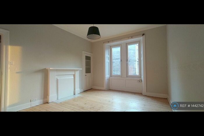 2 Bedroom Flat To Rent In Easter Road, Edinburgh, EH7