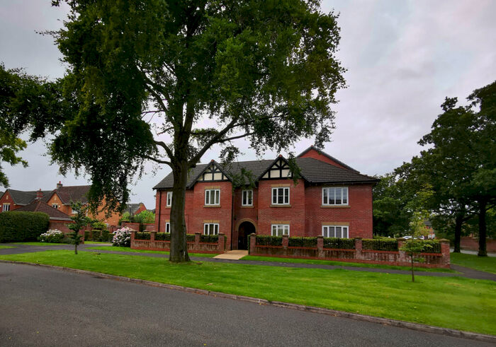 3 Bedroom Apartment To Rent In Beech Drive, Whalley, Lancashire, BB7