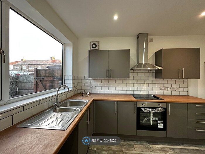 3 Bedroom Terraced House To Rent In Gloucester Street, Atherton, Manchester, M46