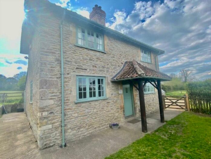 2 Bedroom Cottage To Rent In Trudoxhill, BA11