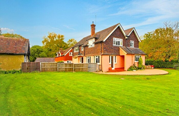 4 Bedroom Detached House To Rent In Betchetts Green Road, Holmwood, Dorking, RH5