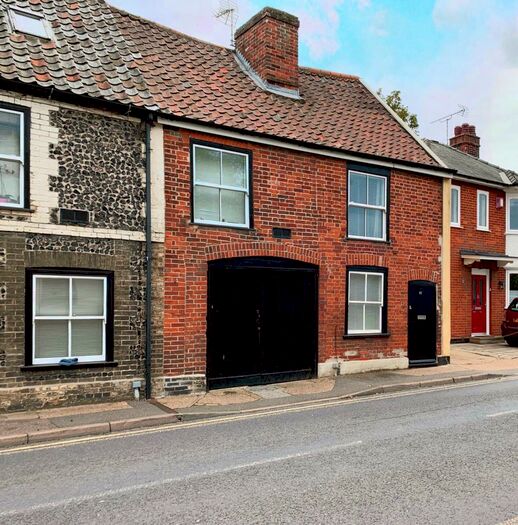 2 Bedroom Terraced House To Rent In Kings Road, Bury St Edmunds, IP33