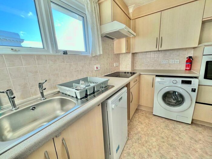 Flat For Sale In Cwrt Sant Tudno, Clarence Road, Llandudno, LL30