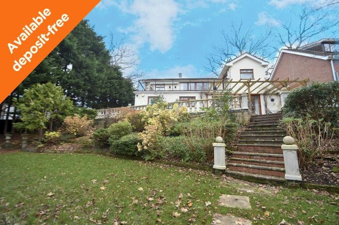 4 Bedroom Detached House To Rent In Hound Road, Netley Abbey, Southampton SO31