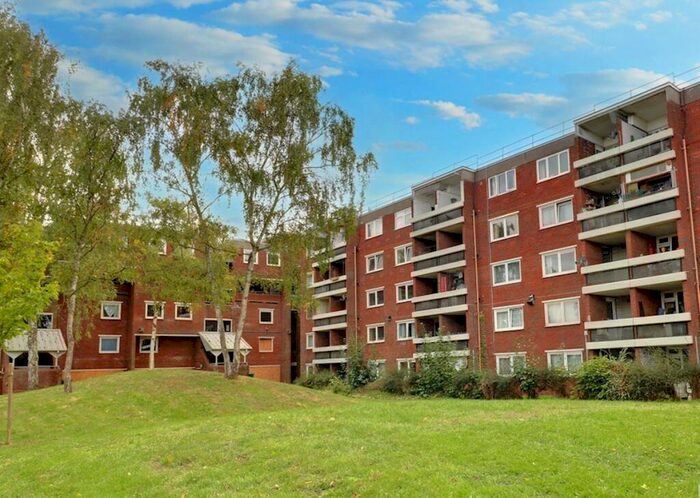 2 Bedroom Flat To Rent In Kingsway, CB4