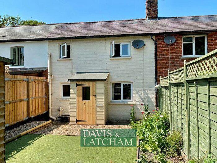 2 Bedroom Terraced House For Sale In Shrewton Road, Chitterne, BA12