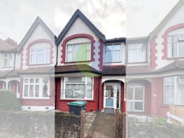 3 Bedroom Terraced House For Sale In Lordship Lane, London, N17