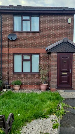 2 Bedroom Semi-Detached House To Rent In Ivanhoe Court, Farnworth, Bolton, BL3