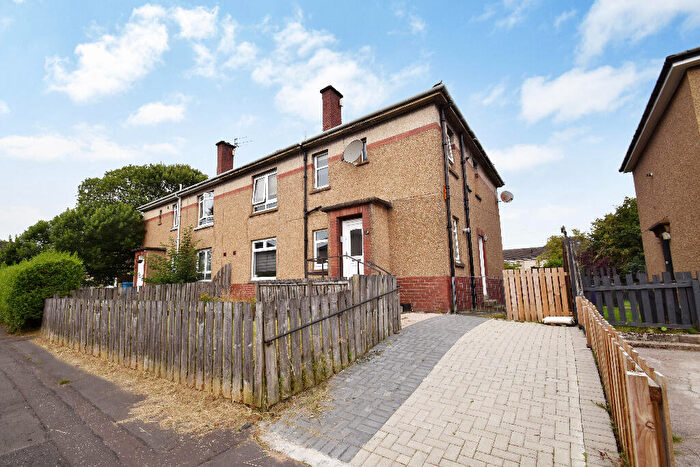 3 Bedroom Flat For Sale In Queensland Drive, Cardonald, Glasgow, G52