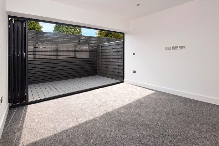 1 Bedroom Maisonette To Rent In Clark Mews, Watford, WD18