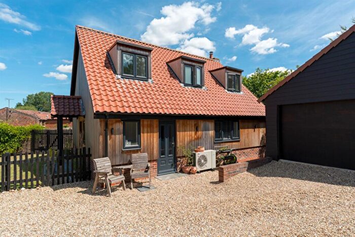 4 Bedroom Detached House For Sale In North Elmham, Dereham, NR20