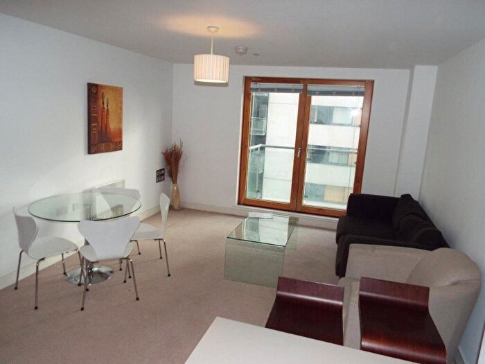 2 Bedroom Apartment For Sale In Cypress Place, New Century Park, Manchester, M4