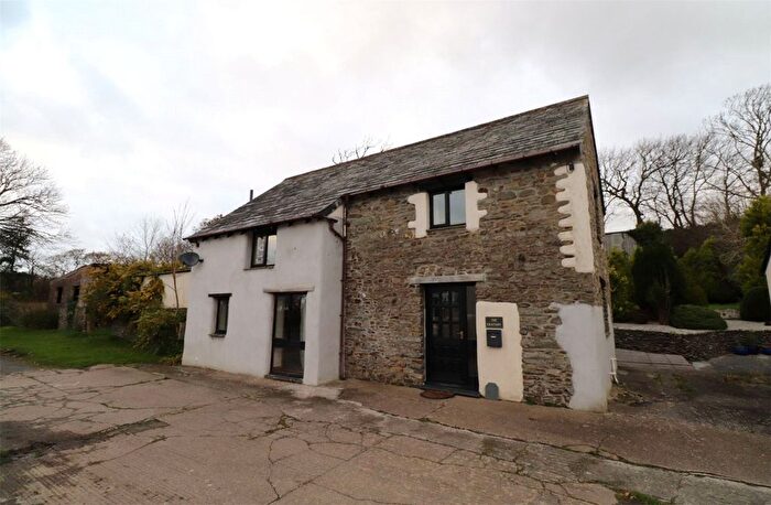 2 Bedroom Detached House To Rent In Woodford, Bude, EX23