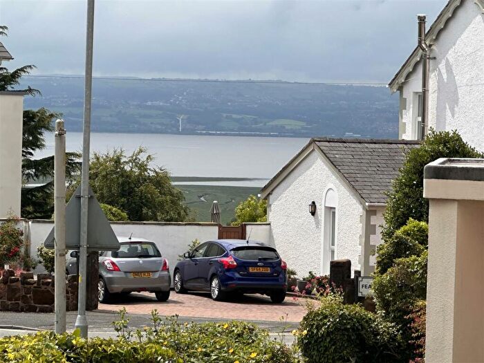 2 Bedroom Apartment To Rent In Castle Mount, Heswall, CH60