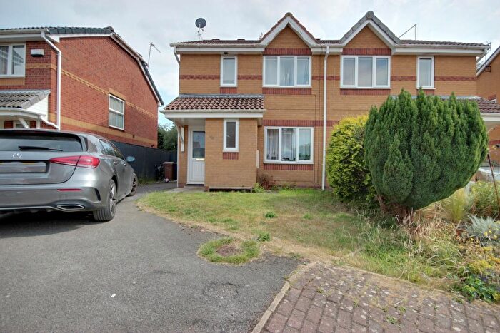 4 Bedroom Semi-Detached House For Sale In Hill Crest Drive, Beverley, HU17