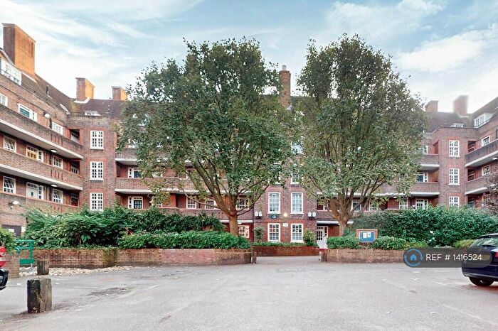 2 Bedroom Flat To Rent In Eastlake House, London, NW8
